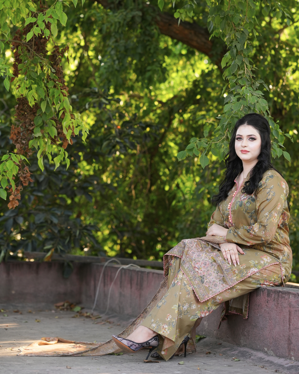 Olive Bloom Printed Suit.